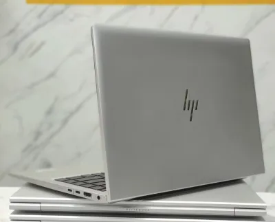 HP EliteBook 845 G8 – Ryzen 7 PRO 5850U, 16 GB RAM, 512 GB SSD, 14″ FHD IPS